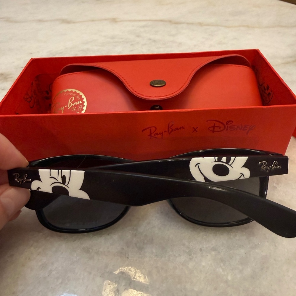 Ray-Ban x Disney Wayfarers Polarized